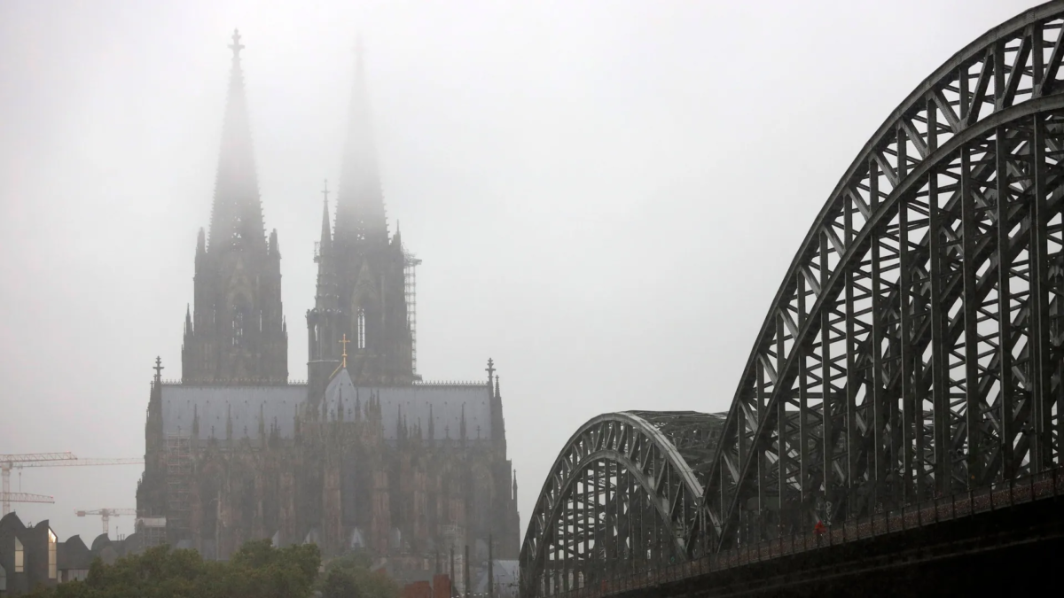Wetter Köln – Ein umfassender Leitfaden zu den Wetterbedingungen in der Domstadt 2 Wetter Köln – Ein umfassender Leitfaden zu den Wetterbedingungen in der Domstadt Wetter Köln – Ein umfassender Leitfaden zu den Wetterbedingungen in der Domstadt